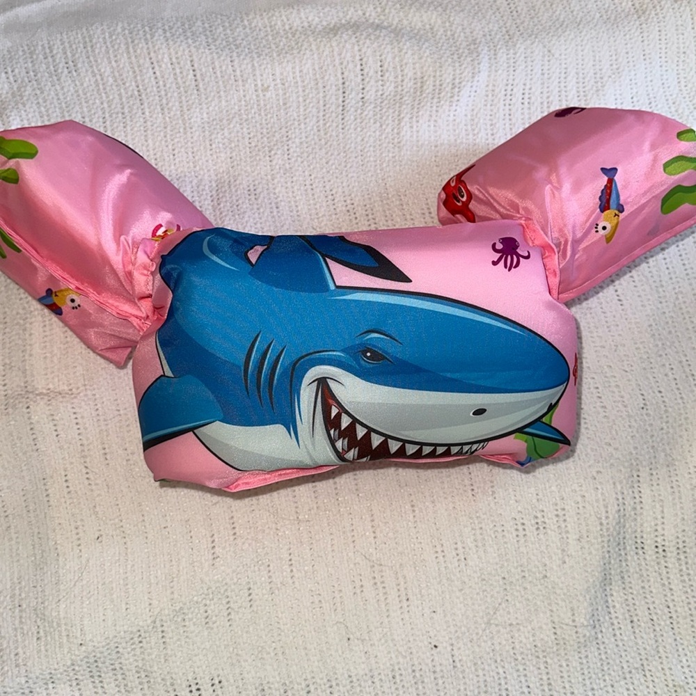 Toddler Swim Vest, Kids Floaties for 20-50 Pounds Shark Baby Pink NEW NWOT